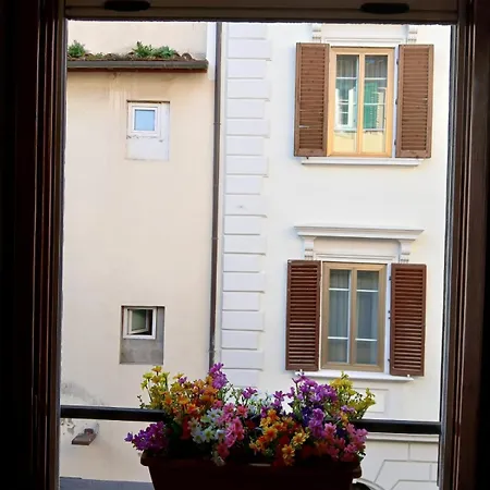 Apartment Guelfa 56 Florenz